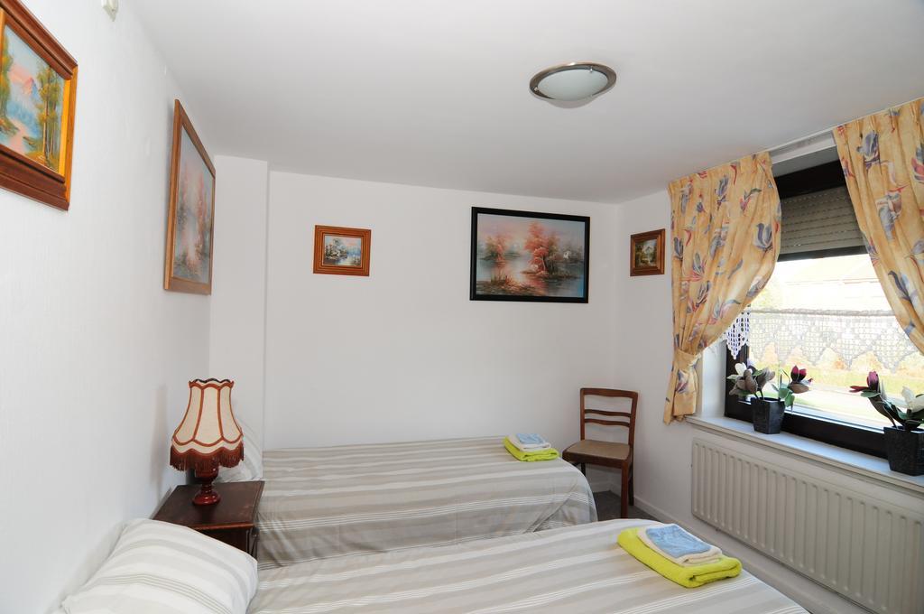 B&B Pincky Brunssum Szoba fotó